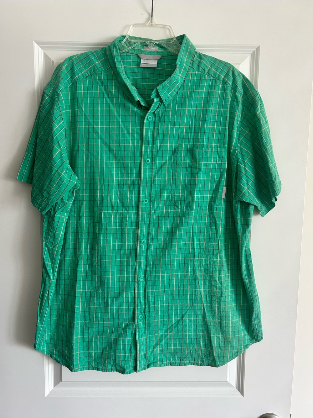 Columbia Rapid River II green plaid button up short sleeve shirt